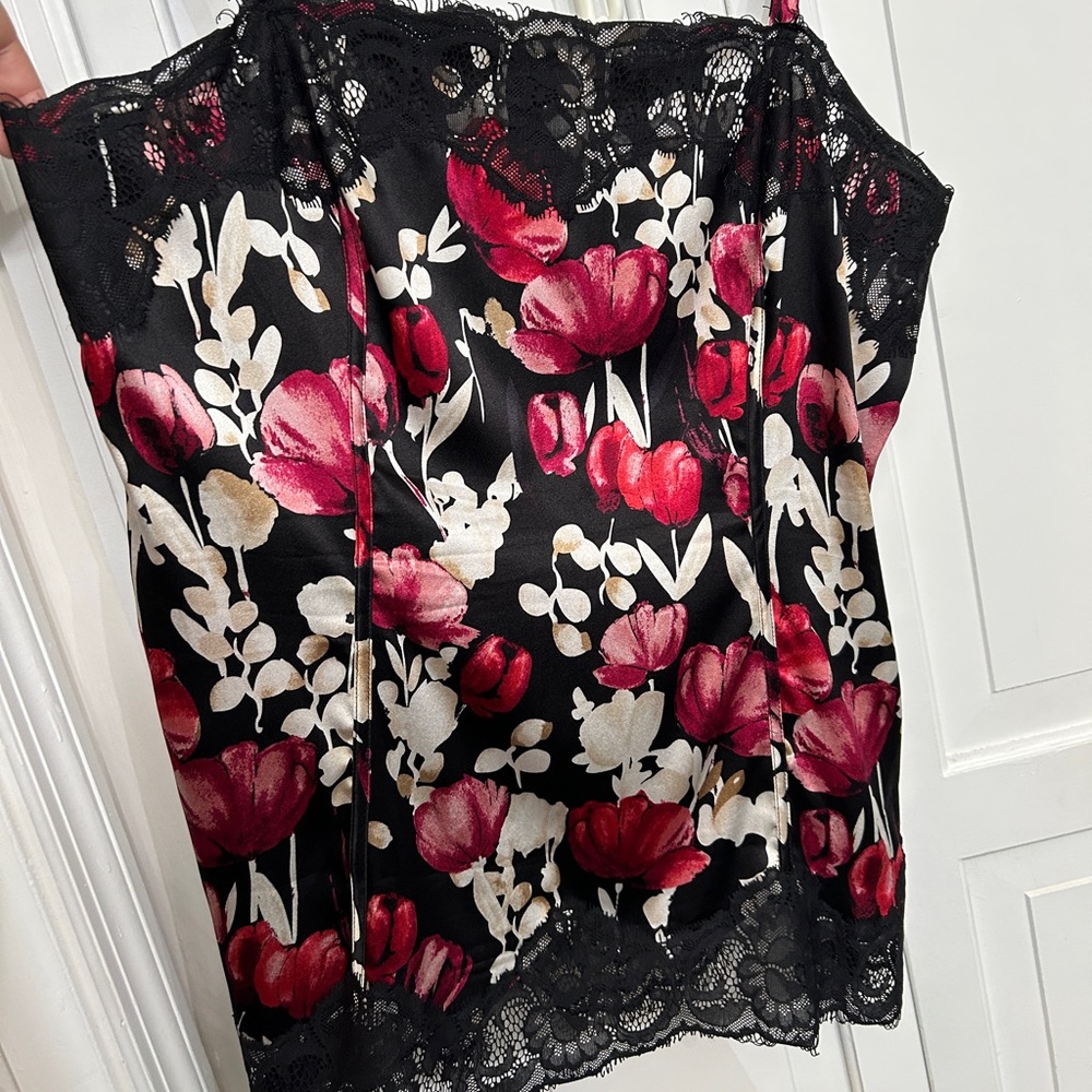 WHBM Lace Tank Top blouse